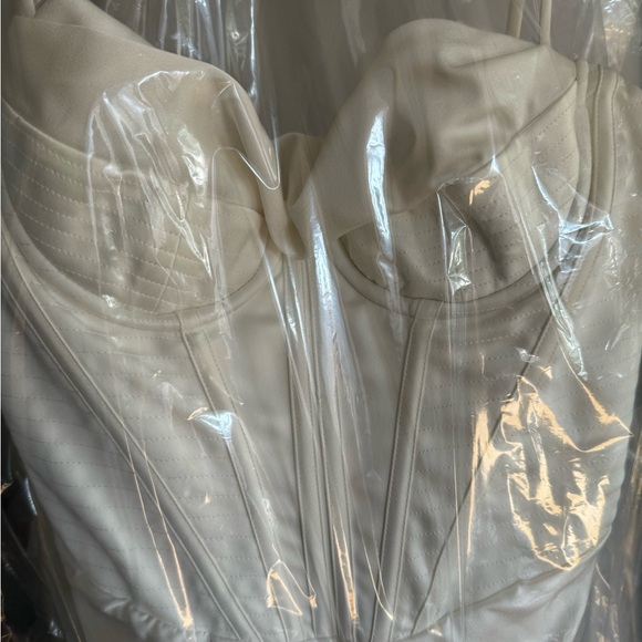 CHARMAINE IVORY CORSET MIDI DRESS - Picture 10 of 12